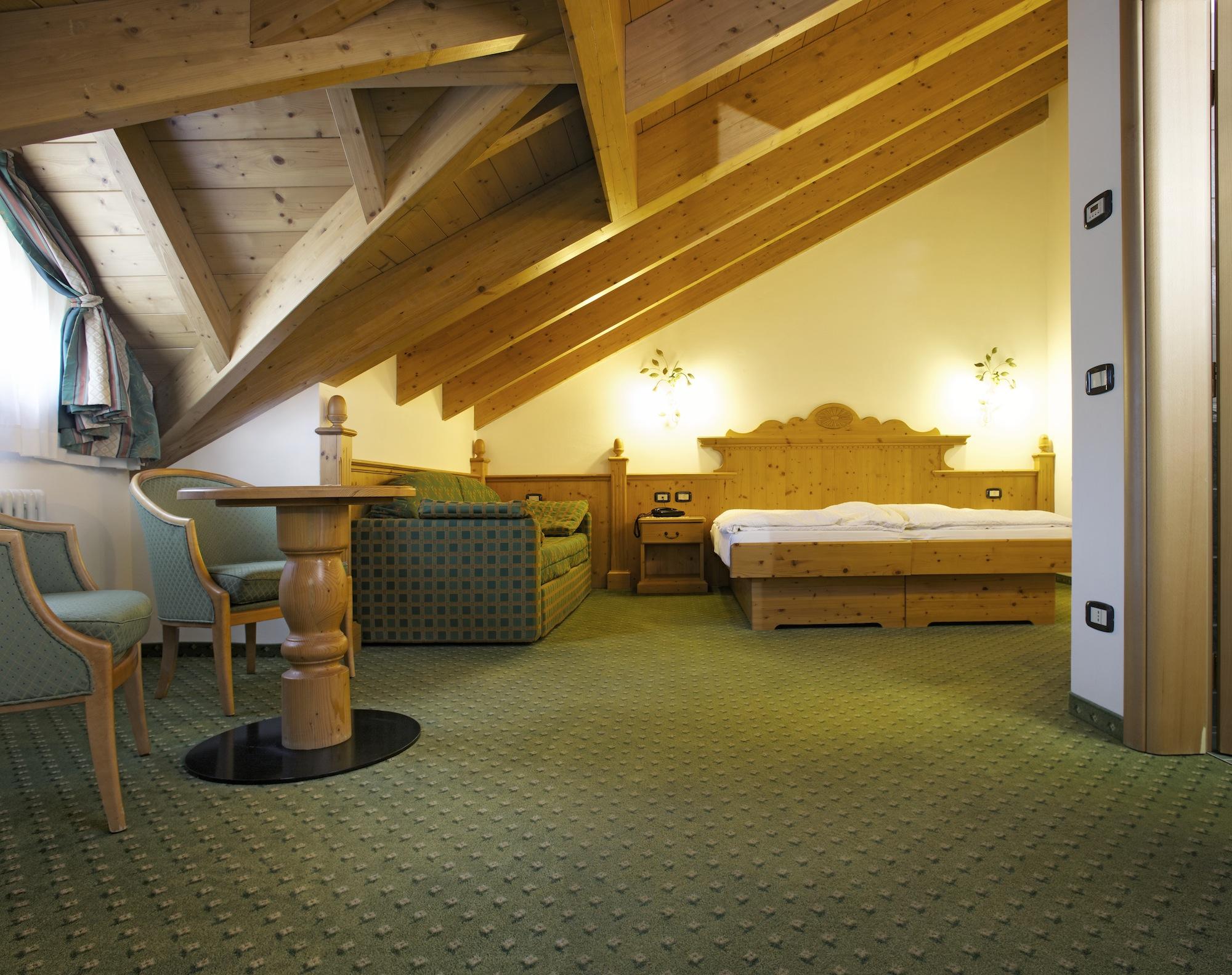 Domina Parco Dello Stelvio Hotell Cogolo Eksteriør bilde